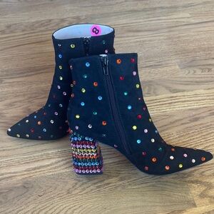 Betsey Johnson Kaydence Rhinestone Booties Nearly New